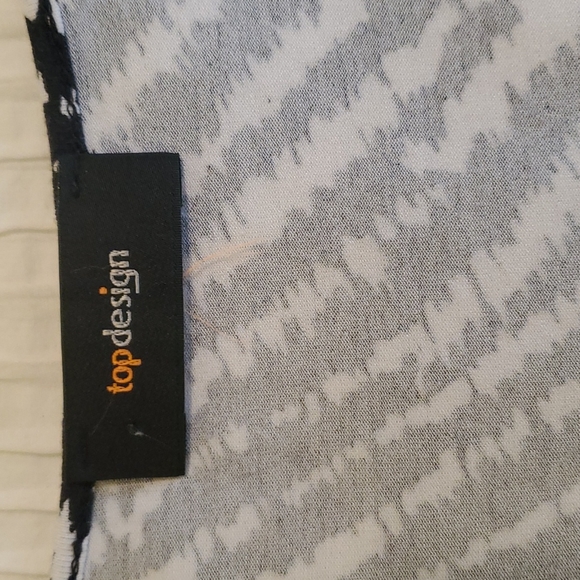 TOP DESIGN DRESS, NWOT, blk/wht, cap sleeve, pullover, jersey. - Picture 5 of 9